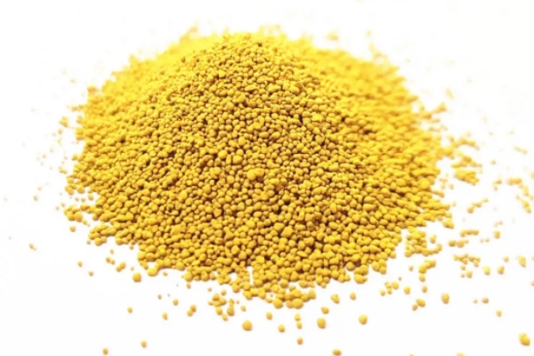 What is the effect of granular ferric oxide yellow granules for concrete on concrete strength?